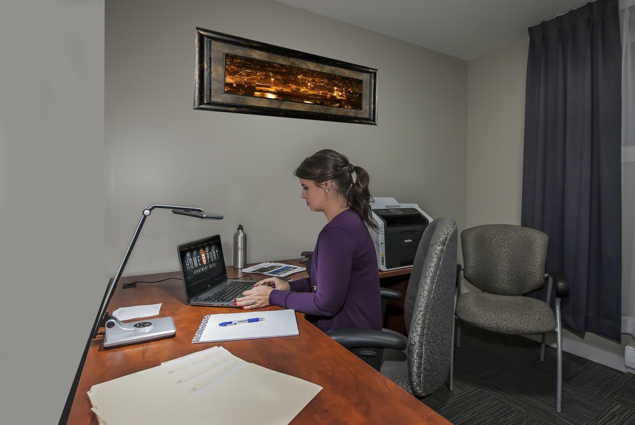 Homeport Apartment Hotel St. John's Bagian luar foto