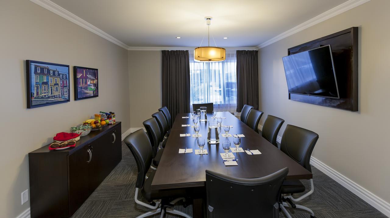 Homeport Apartment Hotel St. John's Bagian luar foto